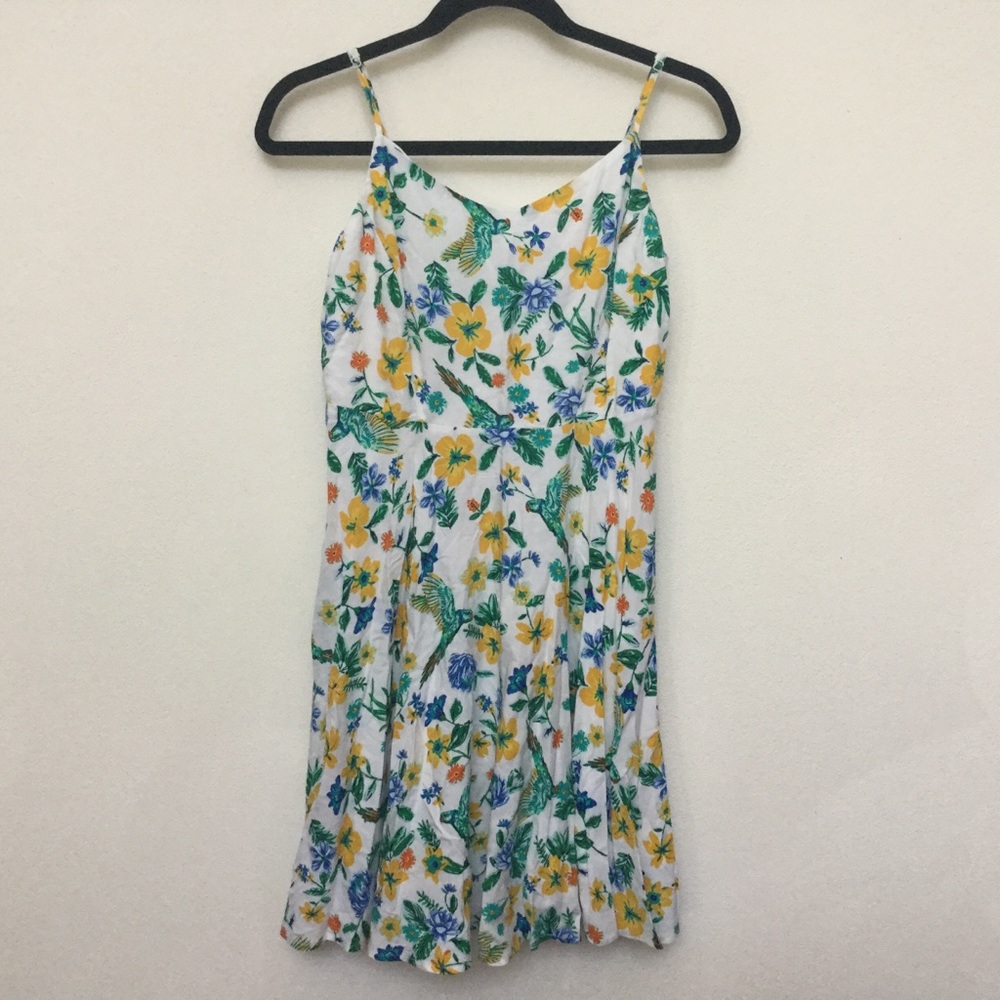 Old Navy White Floral and Bird Print Summery Lightweight Sundress Size S